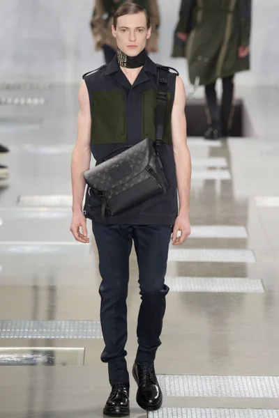 Look 21